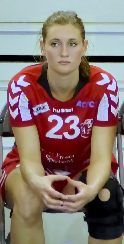 Wall, Marie